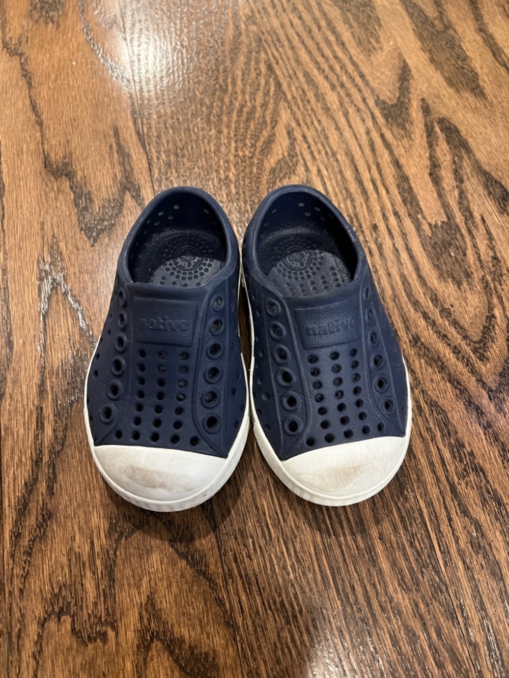 Native Kids Water Slip-On Shoes in Navy and White